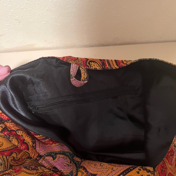 Super Cool Hobo Style fabric purse - Picture 12 of 13